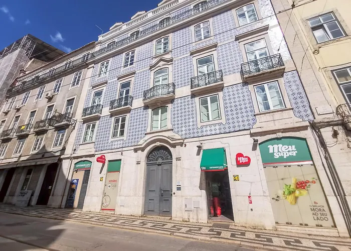 Fanqueiros Apartment